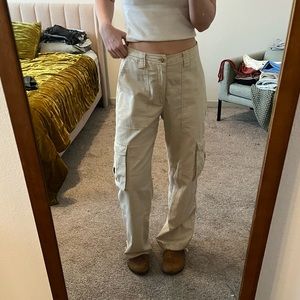 A&F BAGGY CARGO PANTS